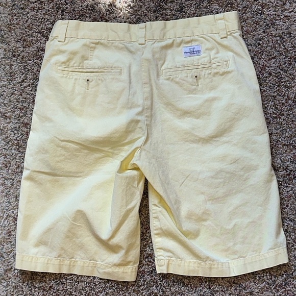 Boys/Kids Vineyard Vines Light Yellow Khaki Shorts Size 16 - Picture 7 of 9